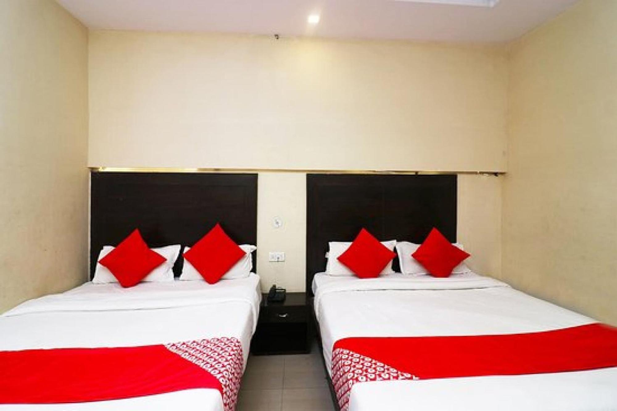 Capital O Hotel Surya Continental 勒克瑙 外观 照片